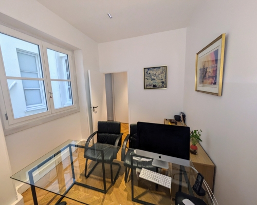 Bureau 1 sur 2.jpg